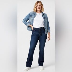 💙 American Eagle Favorite Boyfriend Jeans – Women’s Size 18 – EUC 💙